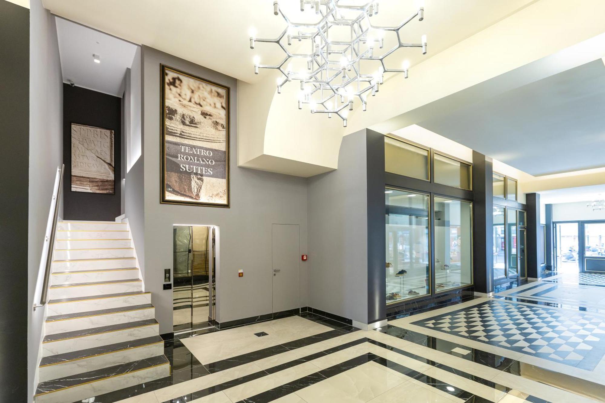 Teatro Romano Exclusive Suites 的里雅斯特 外观 照片