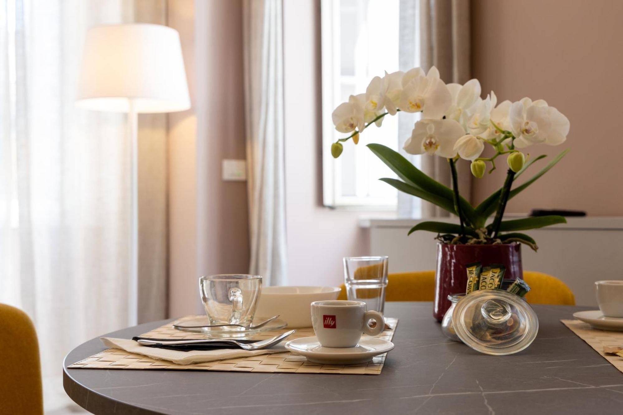 Teatro Romano Exclusive Suites 的里雅斯特 外观 照片